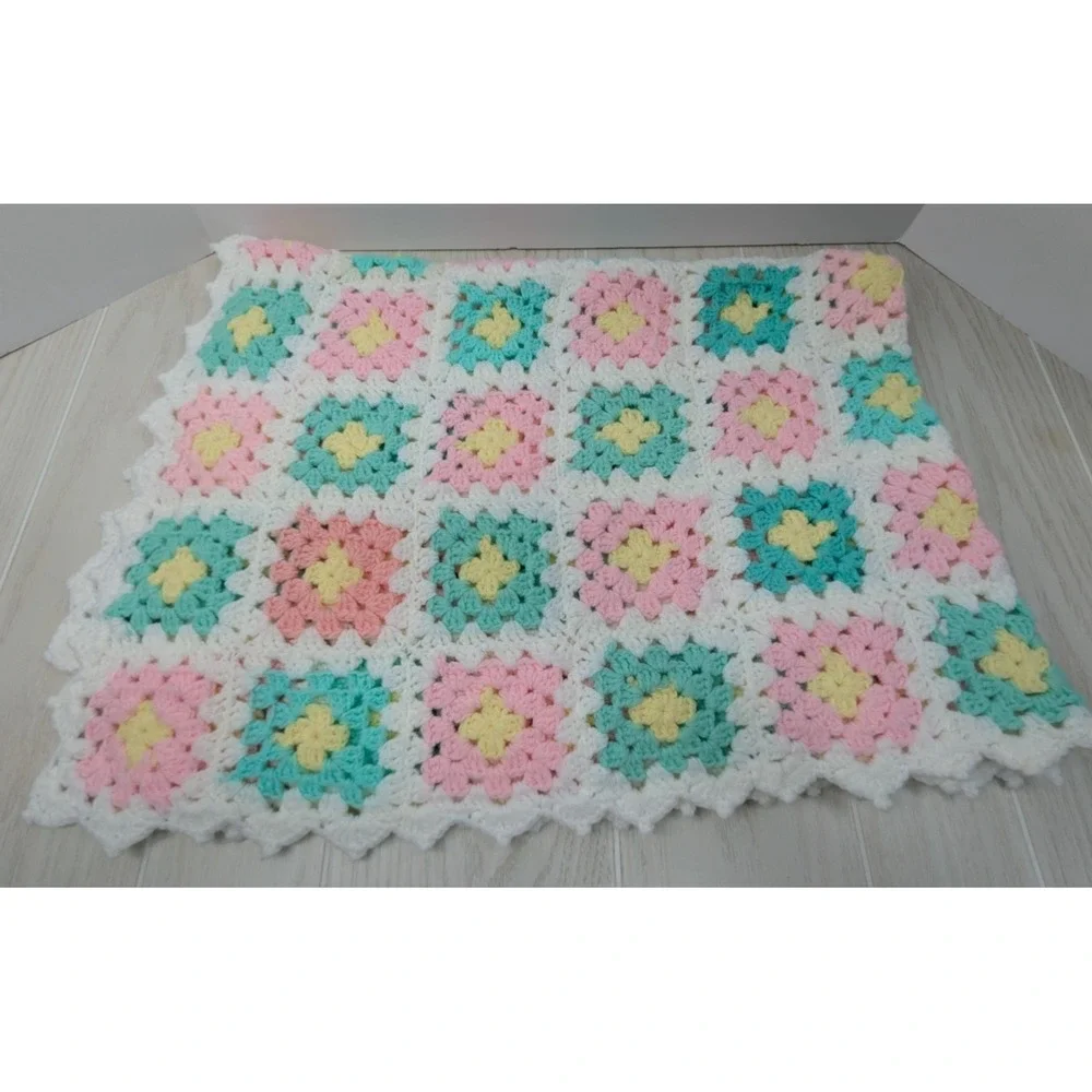 Handmade baby blanket crocheted pastel white‎ pink green yellow granny square